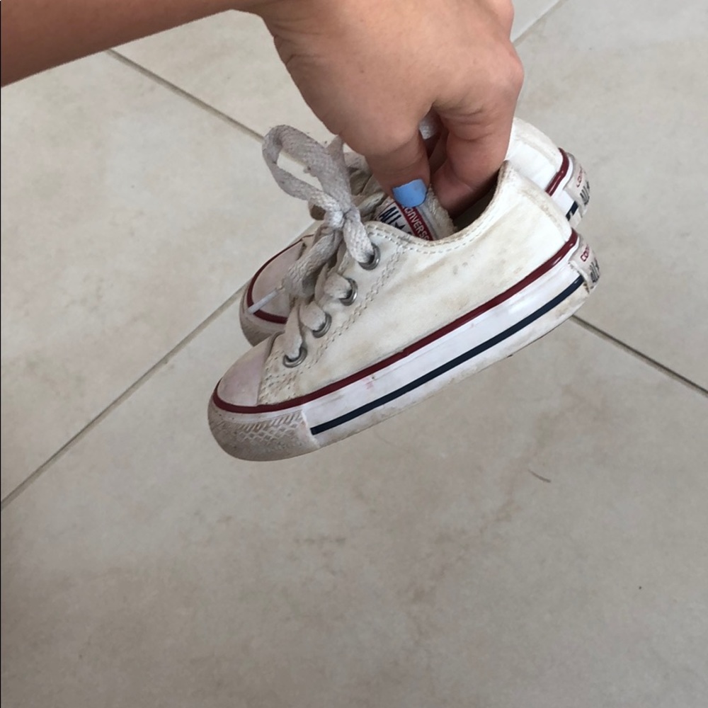 White Converse size 5